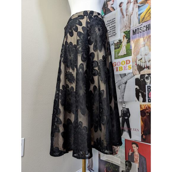 Floral Tulle 90s Skirt - Picture 4 of 6